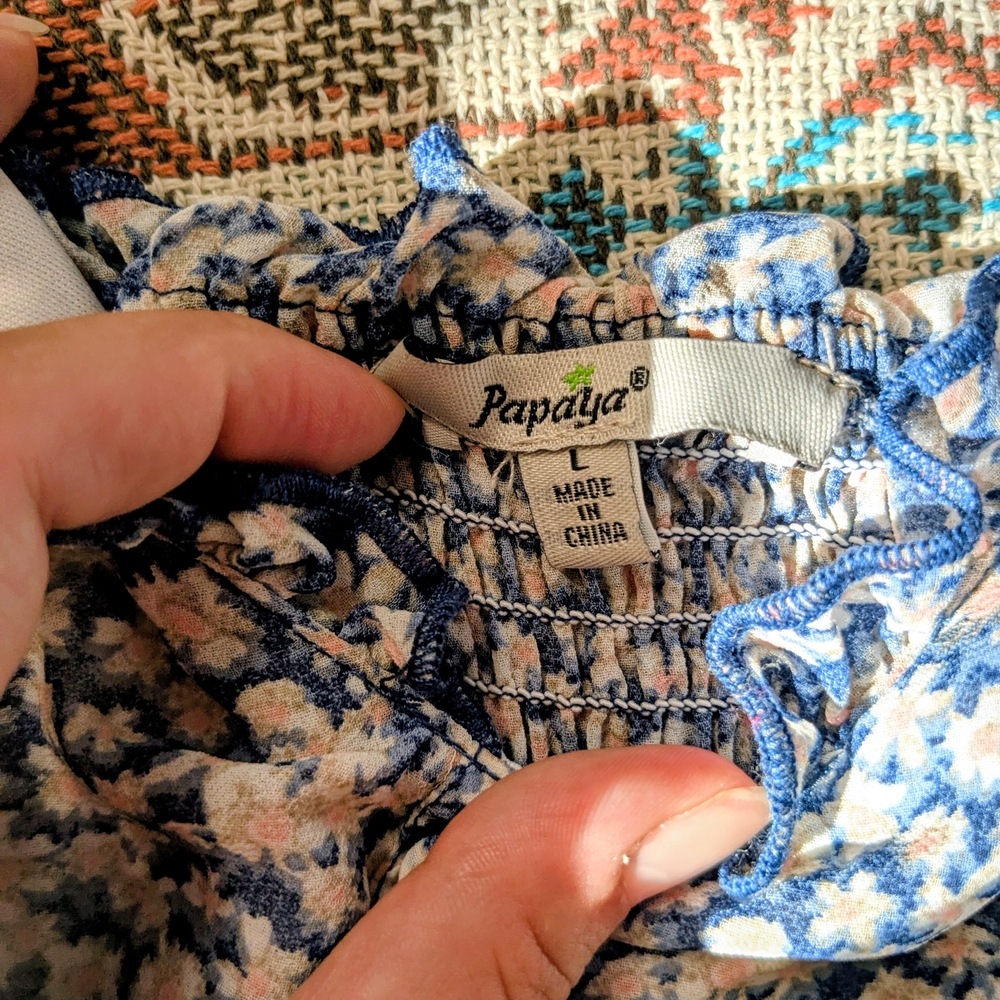 Floral Ruffle Crop Top - Picture 6 of 6